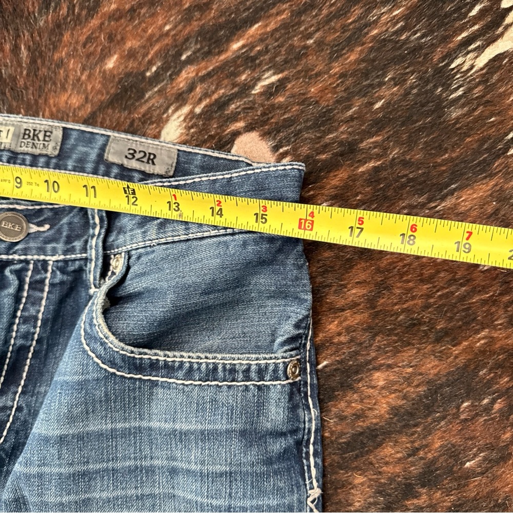 BUCKLE BKE Tyler Straight Leg Women’s Denim Jeans Size 32R Mint Condition! - Picture 8 of 9